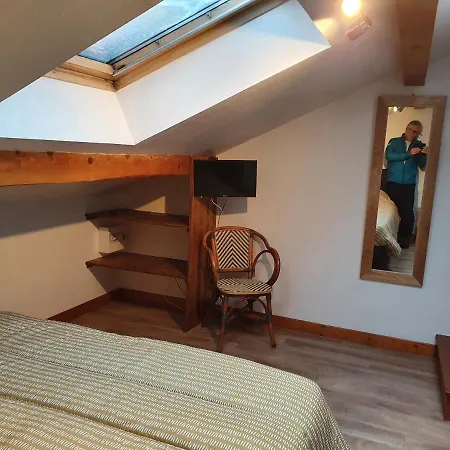 130m2 ,5 Chambres, Tres Bien Situe