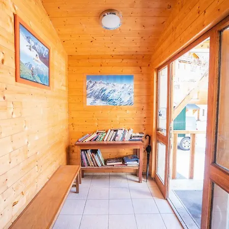 130m2 ,5 Chambres, Tres Bien Situe Apartment *